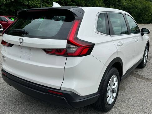Used 2023 Honda CR-V LX image 7