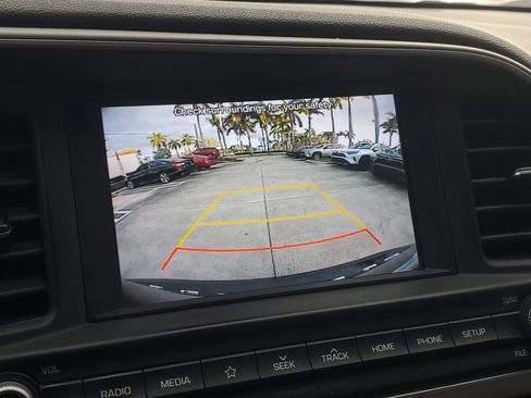 Used 2020 Hyundai Elantra Value Edition image 27