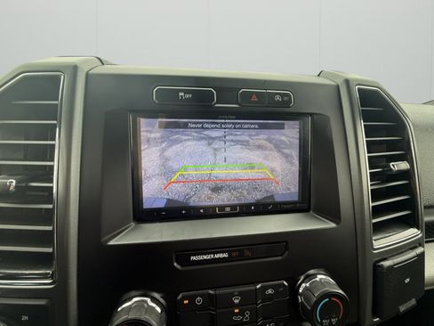 Used 2018 Ford F150 XLT image 16