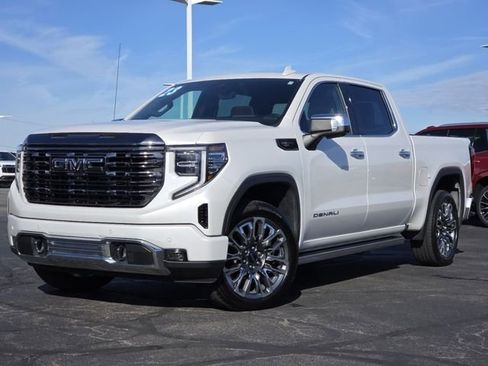 Used 2023 GMC Sierra 1500 Denali Ultimate image 2