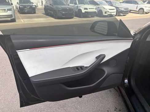 Used 2025 Tesla Model 3 Long Range AWD/4WD image 13