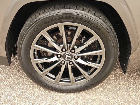 Used 2023 Lexus LX 600 F Sport w/ Accessory Package (P3) AWD/4WD image 10