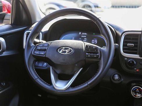 Certified 2024 Hyundai Venue SEL image 15