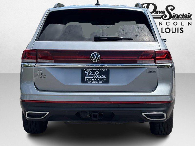 Used 2026 Volkswagen Atlas SE AWD/4WD image 4