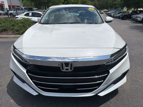 Used 2021 Honda Accord LX image 3