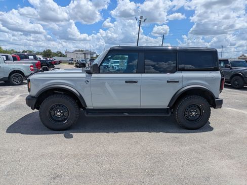 New 2026 Ford Bronco Outer Banks AWD/4WD image 7