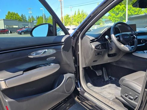 Used 2022 Genesis GV70 3.5T Sport AWD/4WD image 19