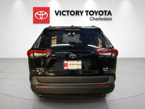 New 2025 Toyota RAV4 XLE image 4