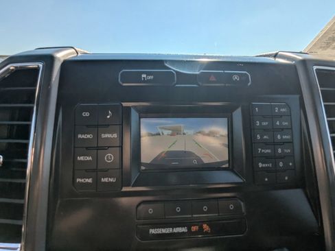Used 2015 Ford F150 XLT w/ Equipment Group 301A Mid RWD image 7