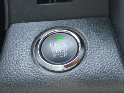 Used 2016 Ford F150 Limited w/ Trailer Tow Package image 29