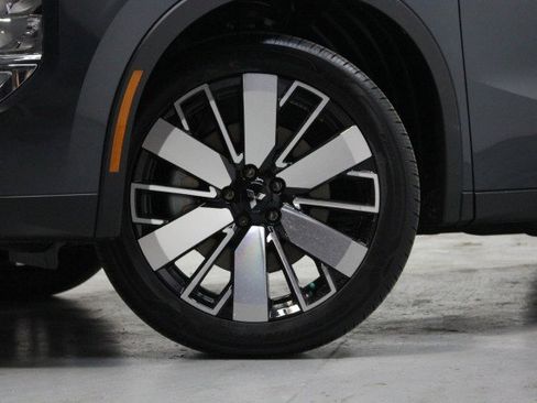 New 2025 Mitsubishi Outlander SE image 3