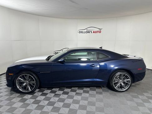 Used 2010 Chevrolet Camaro SS image 3