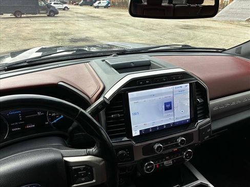 Used 2022 Ford F350 Platinum image 20