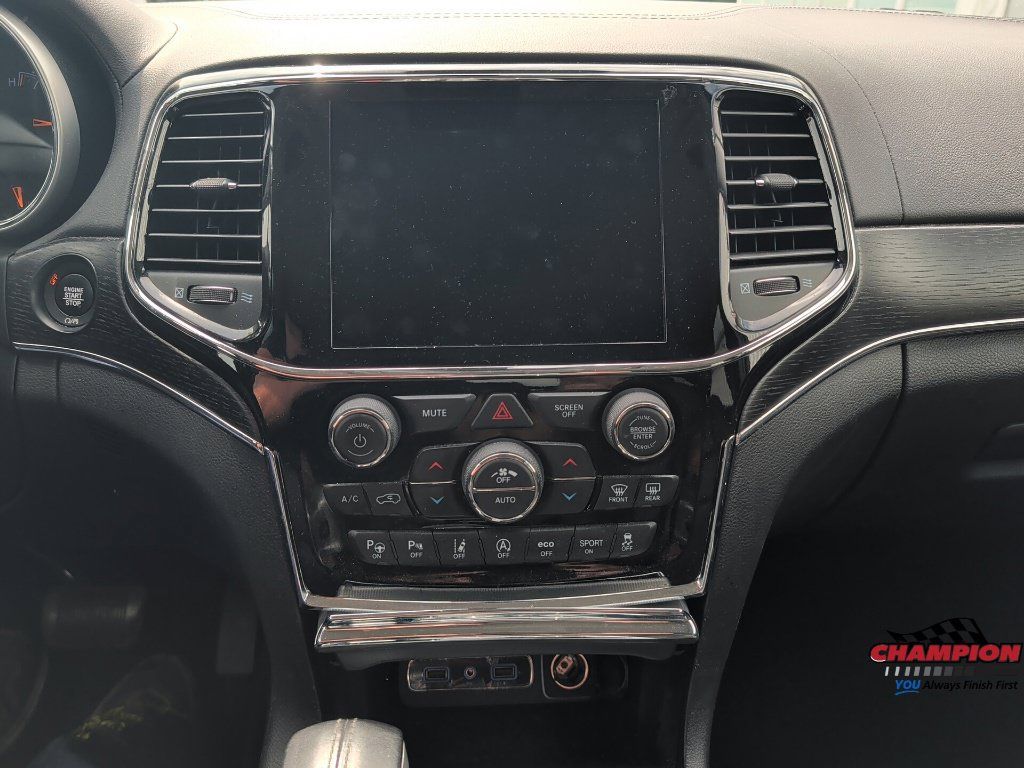 Used 2021 Jeep Grand Cherokee Summit AWD/4WD image 27