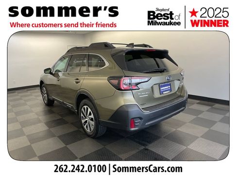 Used 2021 Subaru Outback Premium AWD/4WD image 3