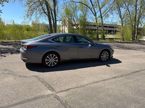 Used 2019 Lexus ES 350 w/ Premium Package FWD image 19