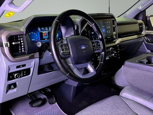 Used 2025 Ford F150 XLT w/ Equipment Group 301A Standard AWD/4WD image 17