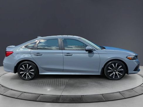Used 2024 Honda Civic EX image 6