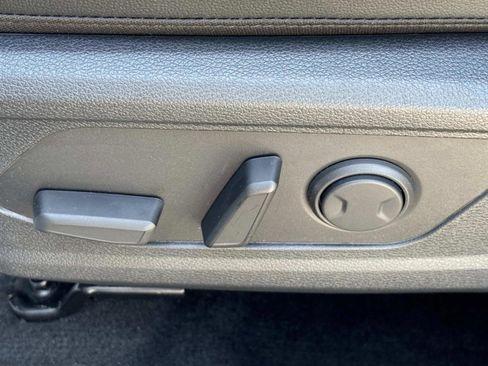 New 2026 Kia Sportage EX FWD image 21