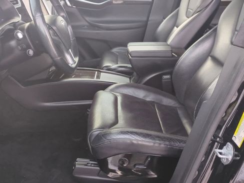 Used 2016 Tesla Model X 90D image 15