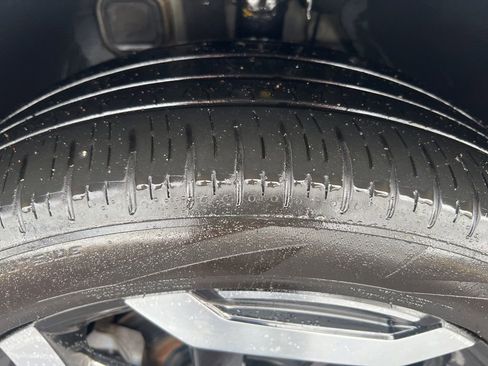 Certified 2023 Kia Telluride S w/ S Sunroof Package image 47