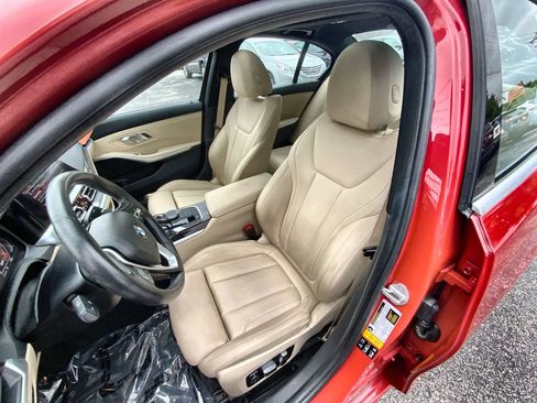 Used 2019 BMW 330i xDrive Sedan w/ Convenience Package AWD/4WD image 13