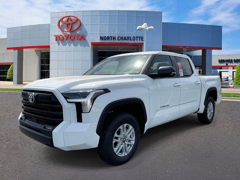 New 2026 Toyota Tundra SR5 AWD/4WD image 4
