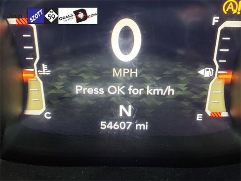 Used 2019 Jeep Wrangler Unlimited Rubicon w/ Dual Top Group image 23