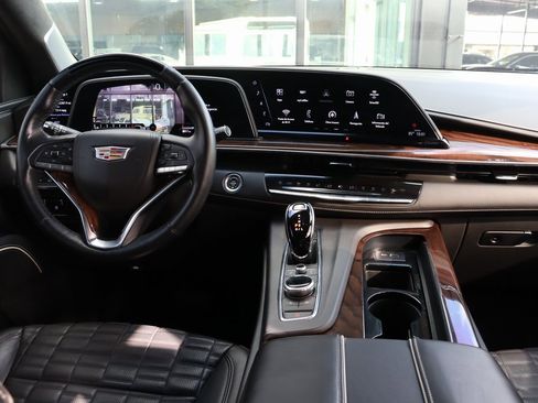 Used 2023 Cadillac Escalade Sport Platinum image 29