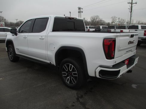 Certified 2025 GMC Sierra 1500 AT4 w/ AT4 Premium Package image 8