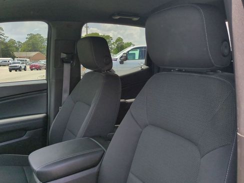 Certified 2024 GMC Canyon Elevation w/ Trailering Package RWD image 18