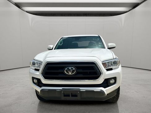 Used 2023 Toyota Tacoma SR5 RWD image 8