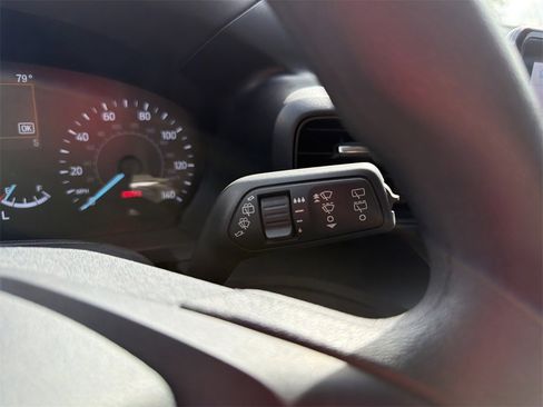 Used 2021 Ford Explorer 2WD image 26