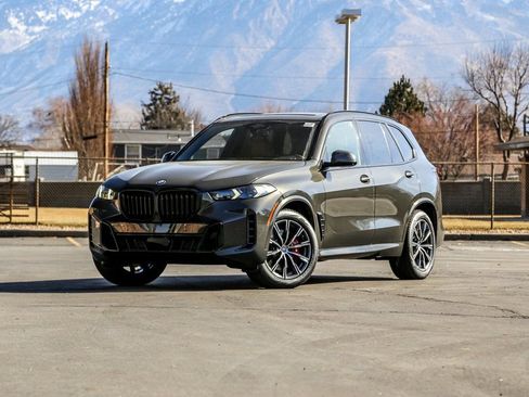 New 2026 BMW X5 xDrive40i w/ M Sport Package image 1