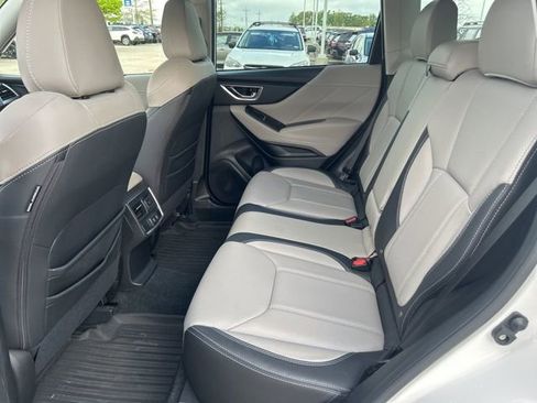 Used 2020 Subaru Forester Limited w/ Popular Package #3 image 7