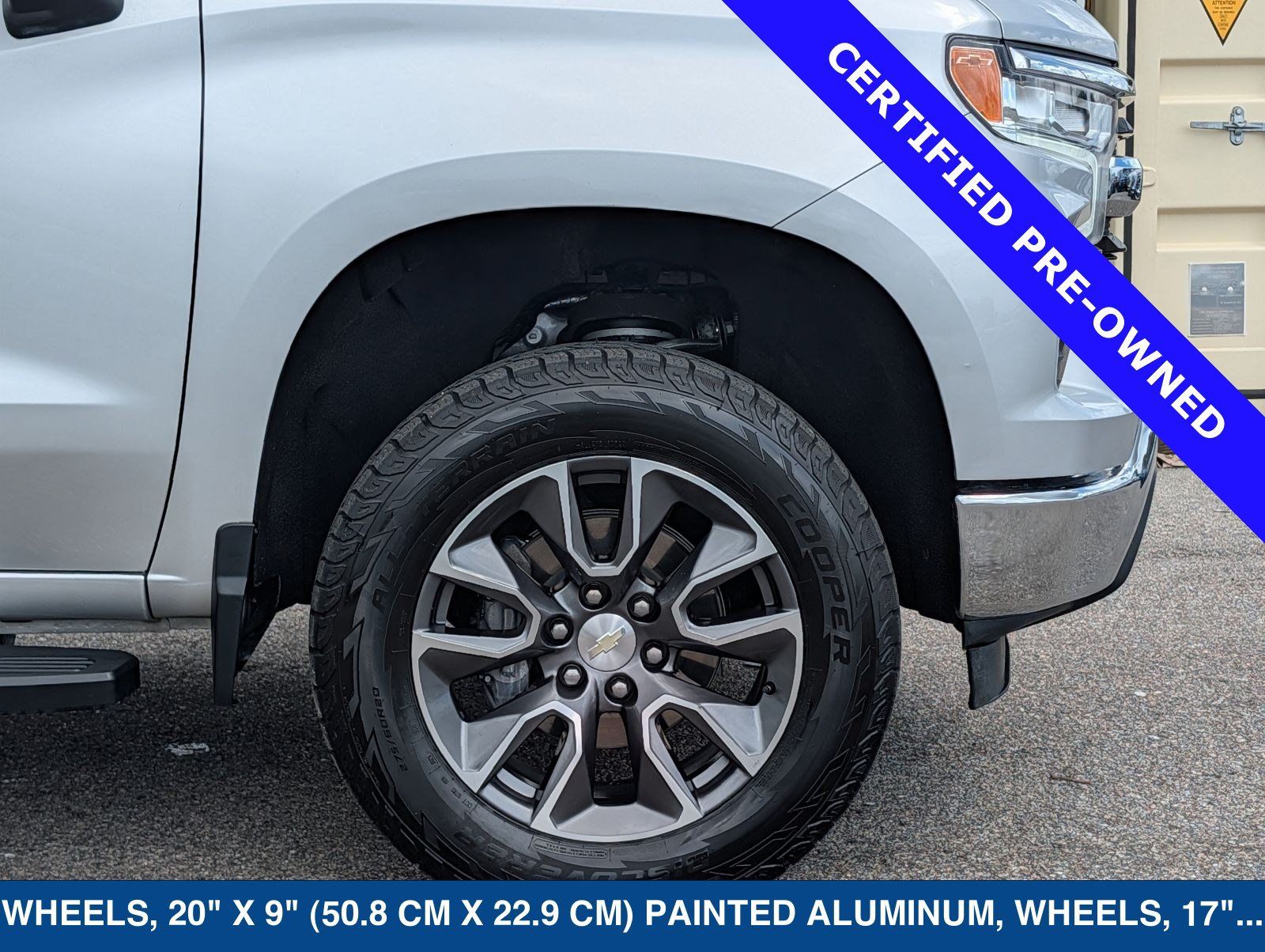 Used 2022 Chevrolet Silverado 1500 LT RWD image 12