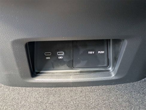 New 2026 Volkswagen Atlas SEL image 15