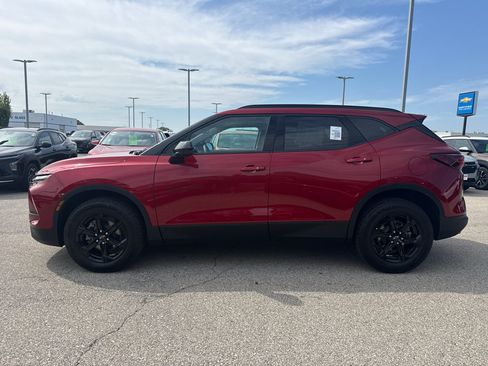 Certified 2023 Chevrolet Blazer LT w/ Convenience Package AWD/4WD image 6