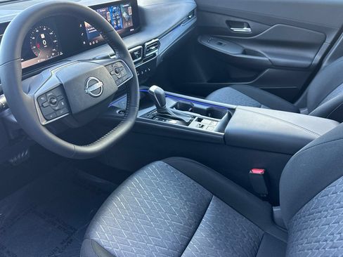 New 2026 Nissan Sentra SV FWD image 10