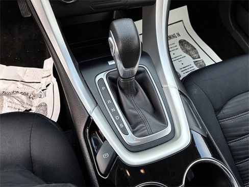 Used 2016 Ford Fusion SE image 27