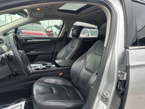 Used 2013 Ford Fusion Titanium w/ Titanium Driver Assist Pkg FWD image 10