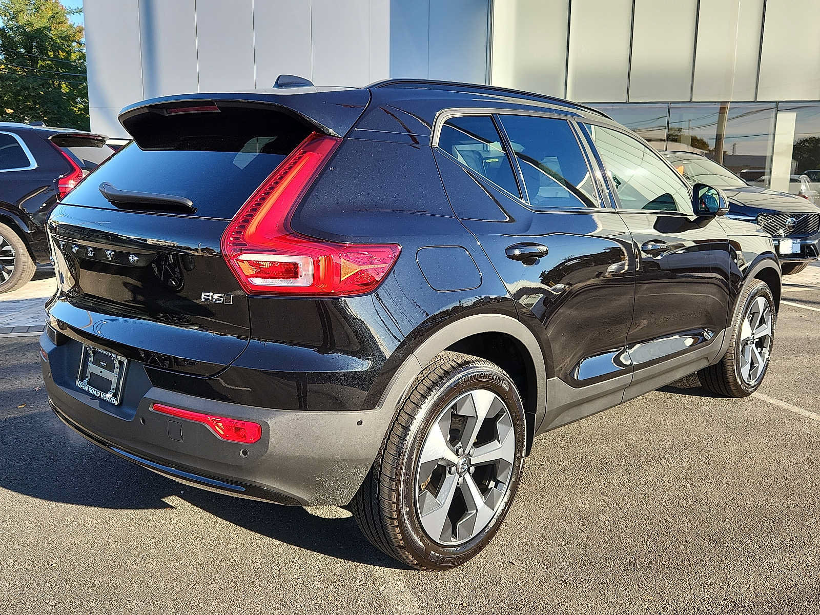 Used 2026 Volvo XC40 B5 Plus w/ Protection Package Premier AWD/4WD image 6