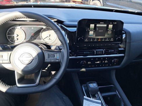 New 2025 Nissan Pathfinder SL w/ Lighting Package (N92) image 24