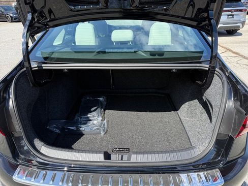 New 2026 Volkswagen Jetta SE image 15