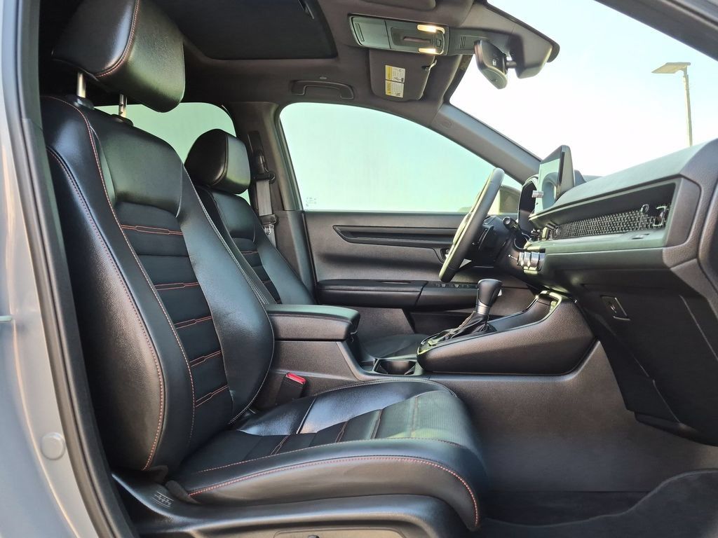 Used 2025 Honda CR-V Sport-L image 17