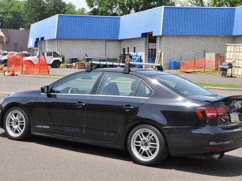 Used 2017 Volkswagen Jetta S FWD image 4