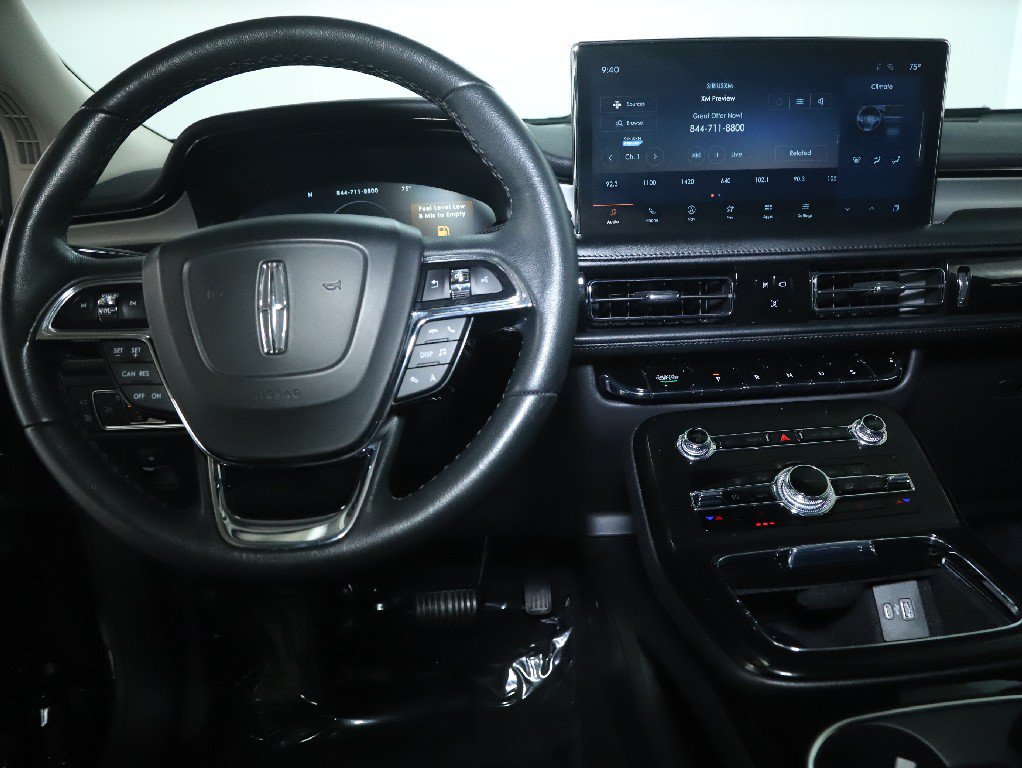 Certified 2023 Lincoln Nautilus AWD w/ Premium Package image 29