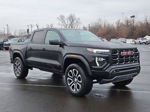 Certified 2024 GMC Canyon AT4 w/ AT4 Premium Package image 1