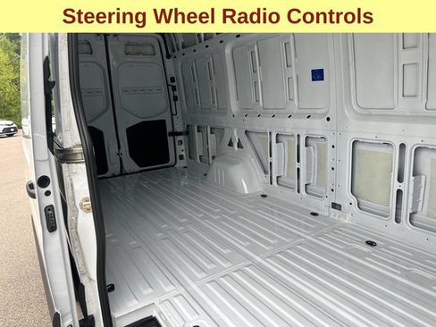 Used 2025 Mercedes-Benz Sprinter 2500 image 11