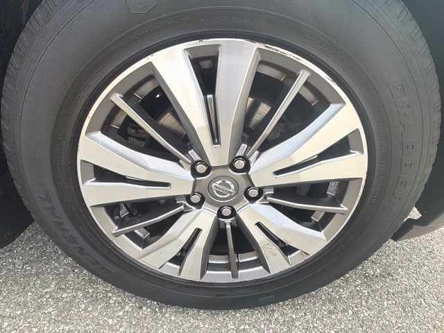 Used 2019 Nissan Pathfinder S AWD/4WD image 10